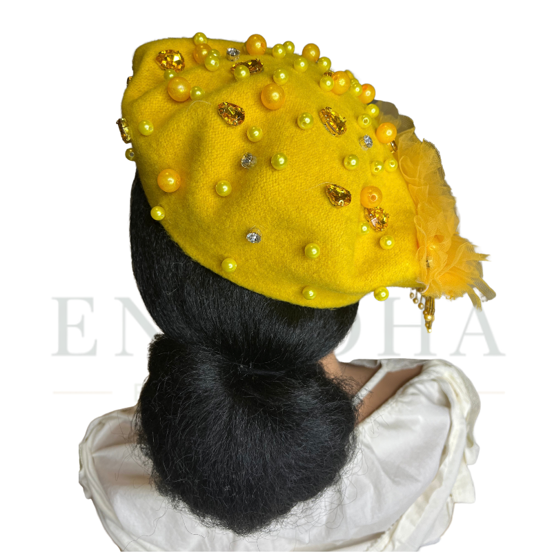 Ruffle Embellished Bead Fringe Beret